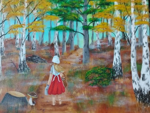 ein Mädchen geht durch den herbstlichen Birkenwald